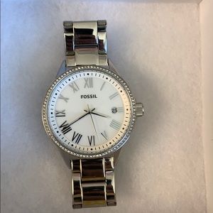 Stainless Steel fossil watch with pearl face